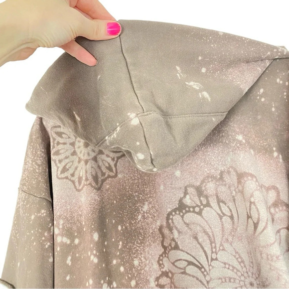 Handmade Sweatshirt Hoodie Cardigan Womens Small Medium Taupe Tan Floral Mandala - Picture 7 of 13